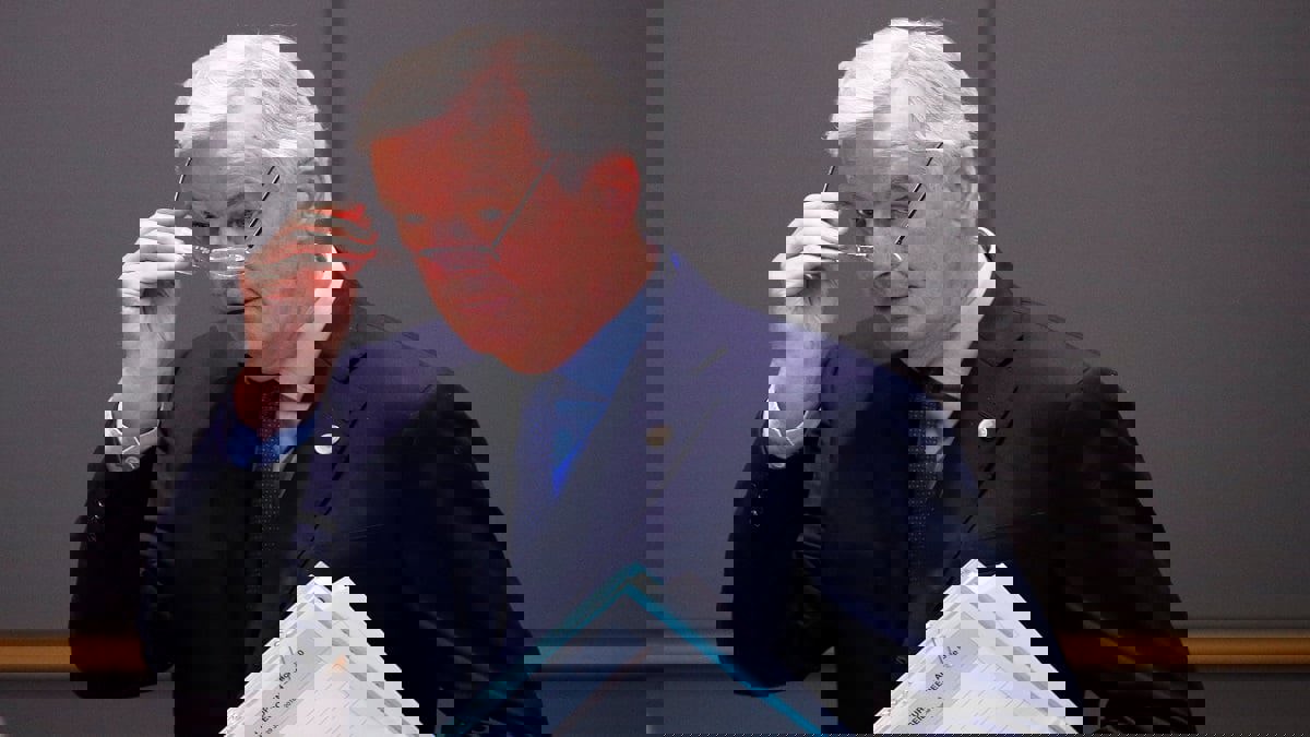 كبير المفاوضين الأوروبيين يعرب عن قلقه إزاء العلاقة مع لندن بعد "بريكست"