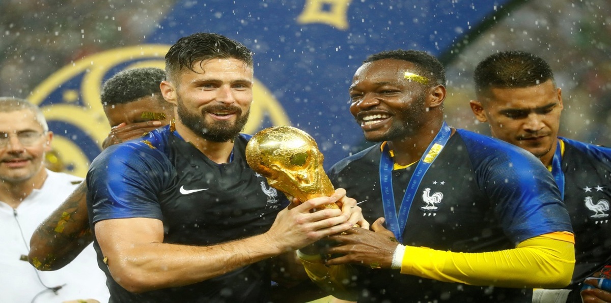 هكذا رد جيرو على أوزيل بعد فوز فرنسا بكأس العالم 2018