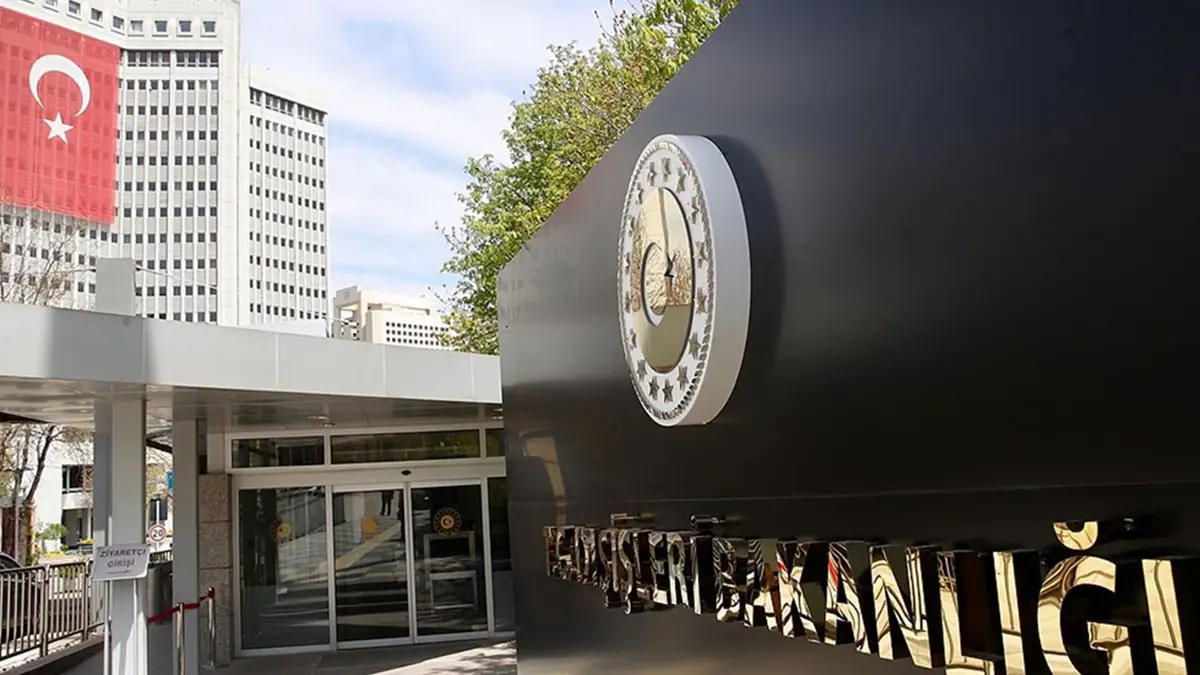 تركيا تستدعي القائم بالأعمال المصري بعد مداهمة مكتب وكالة الأناضول في القاهرة