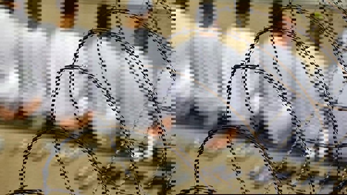 تحذيرات من الفشل في احتواء التطرف داخل سجون‎‎ بريطانيا