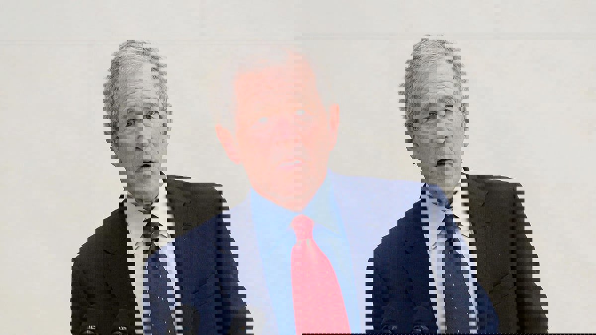 "أقصد أوكرانيا".. جورج بوش يصف غزو العراق بأنه "غير مبرر"