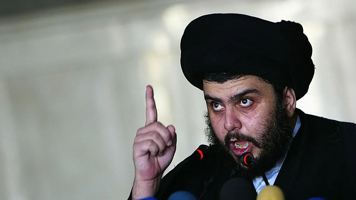 مقتدى الصدر يتهم 23 شخصًا من أنصاره بالتزوير والسرقة والابتزاز