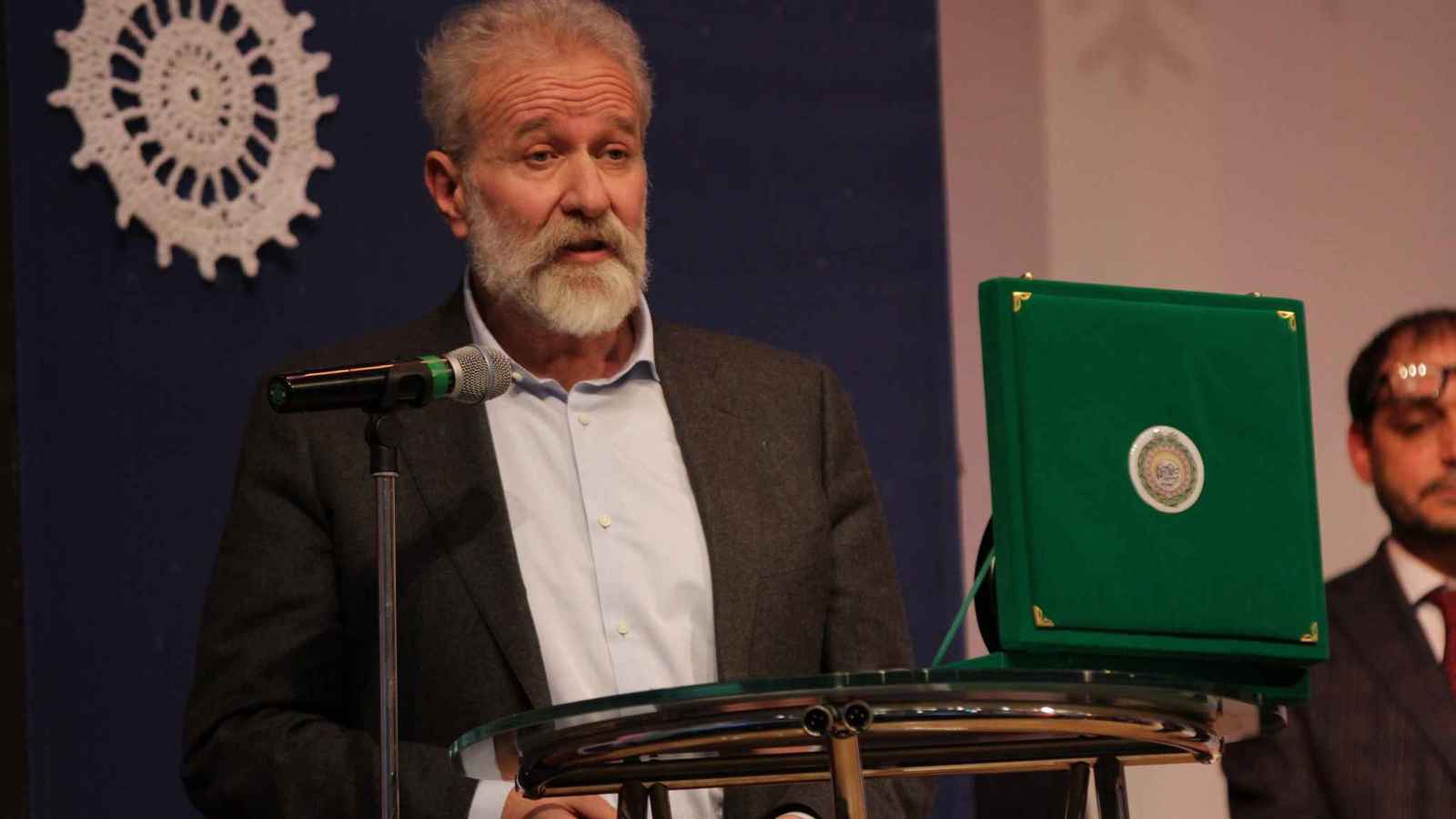 مستشار بالخارجية الروسية: موسكو متمسكة بقاعدة طرطوس وغير مهتمة بـ"حميميم"