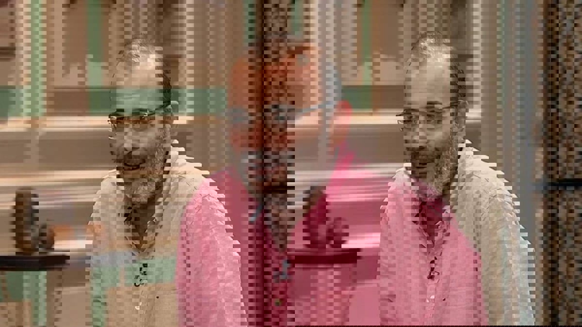 أيمن قمر يكشف سبب خلافه مع حسين الجسمي