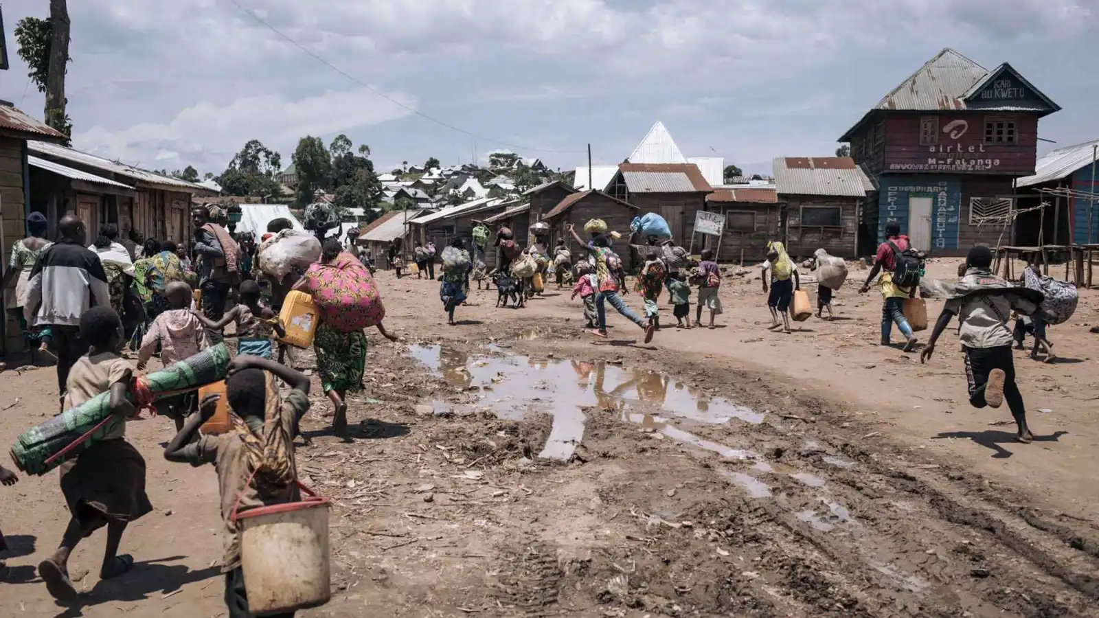 مسلحون موالون لتنظيم "داعش" يرتكبون مجزرة شرق الكونغو