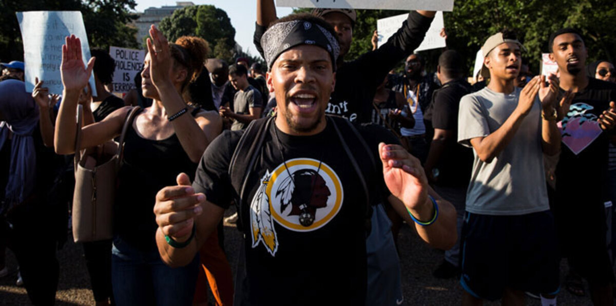 ترامب يدعو الأمريكيين الأفارقة لدعمه بالانتخابات