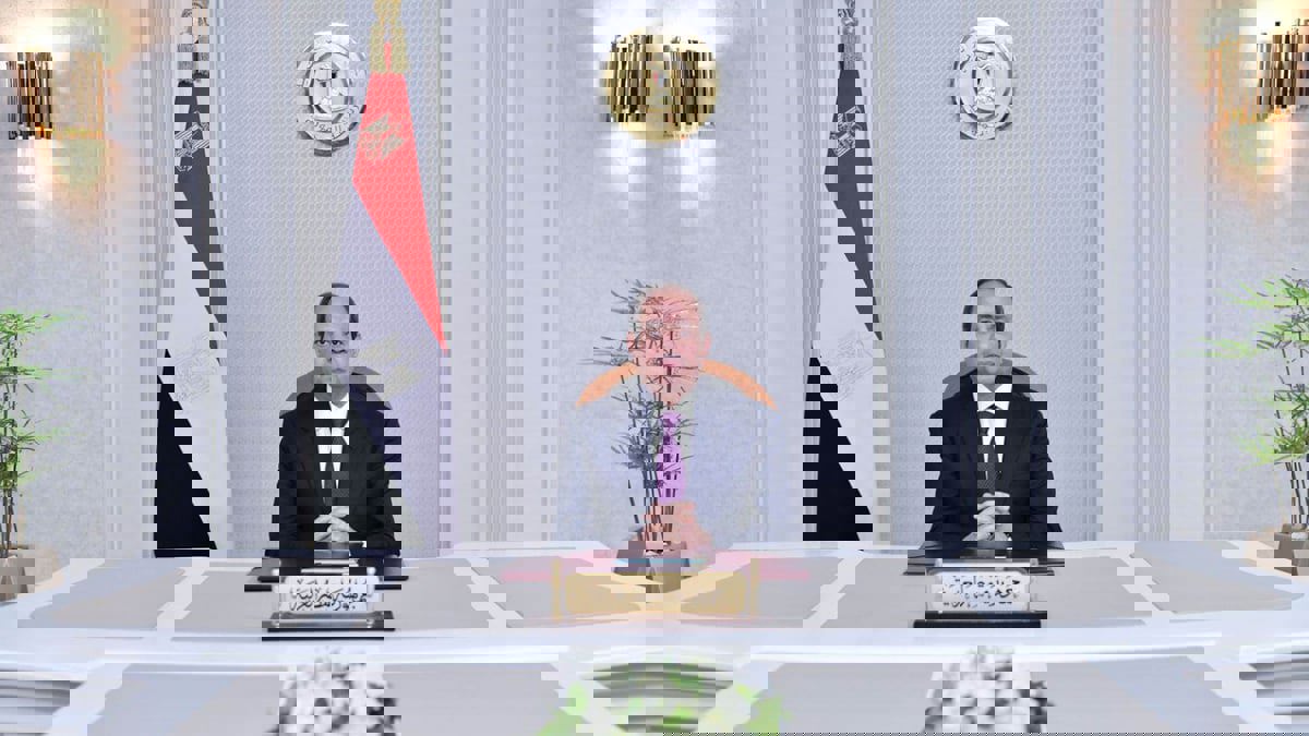 السيسي يرفع الحد الأدنى للأجور في مصر 50% 