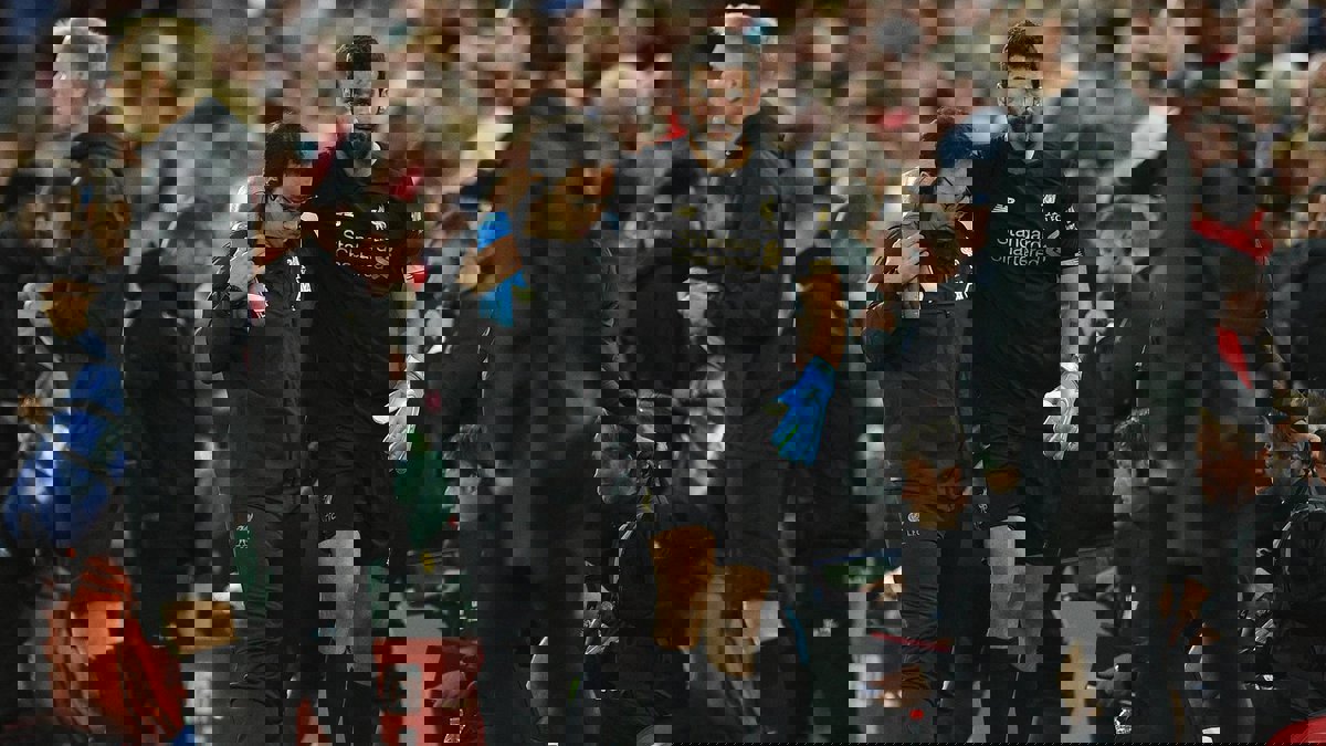 بعد غياب 6 أسابيع.. أليسون بيكر يعود إلى تدريبات ليفربول