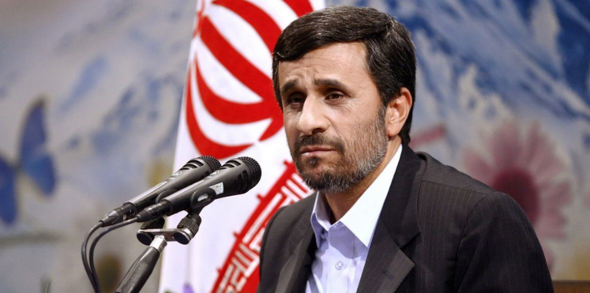  أحمدي نجاد شامتًا في حسن روحاني: ترامب سُيلغي الاتفاق النووي