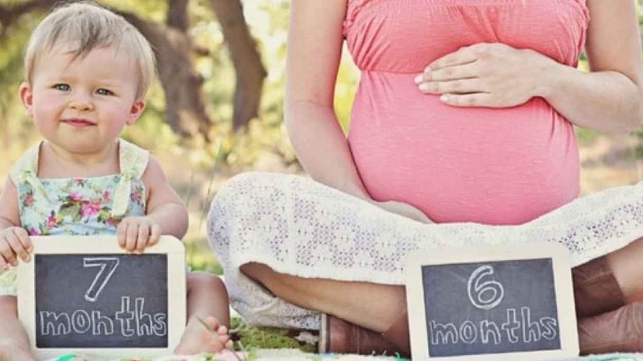 "أسرع من المتوقع".. متى يحدث الحمل مجدداً بعد الولادة؟