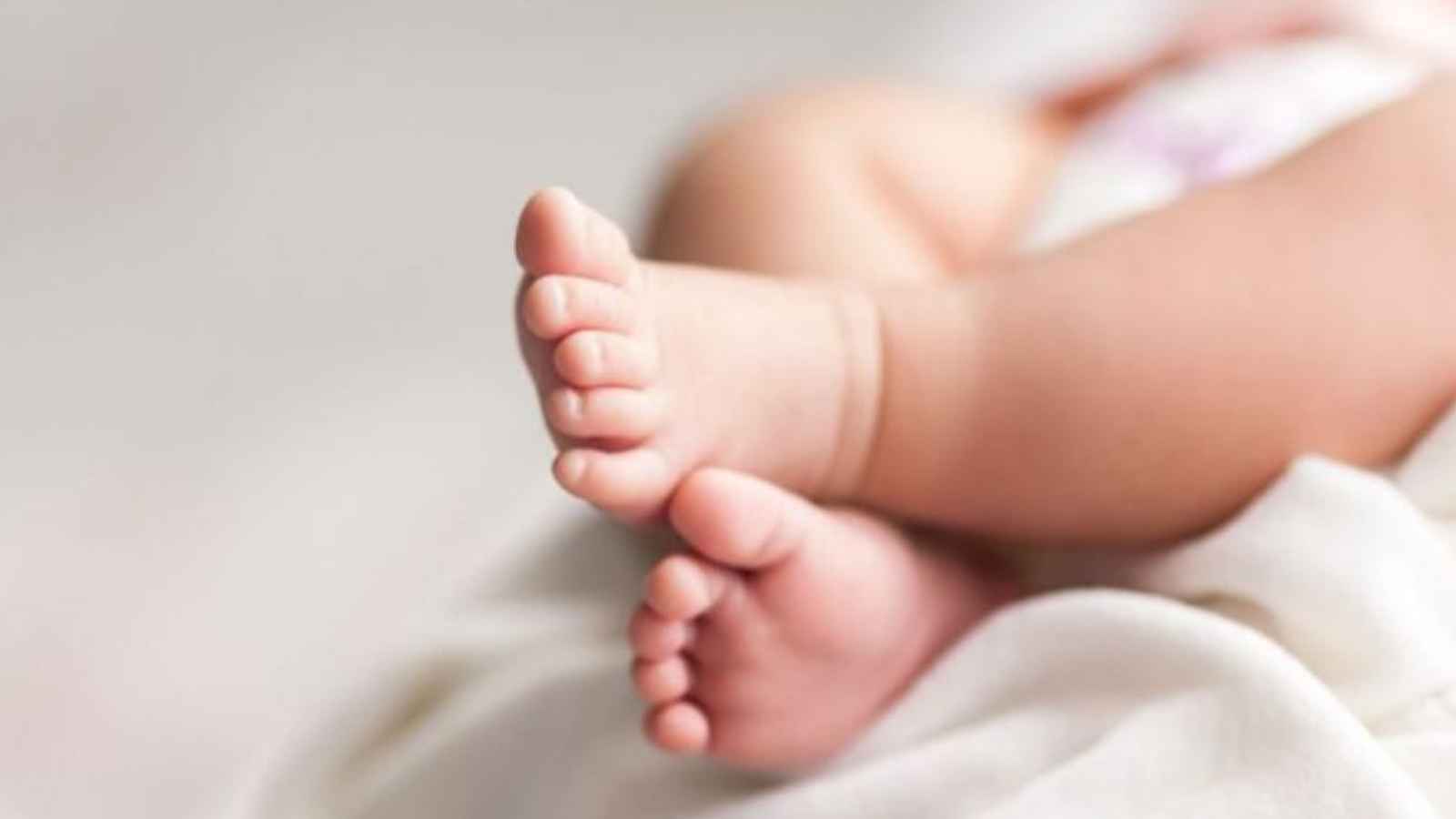 مصر.. أم تسلم رضيعها لخاطفته بـ"خدعة شائعة"