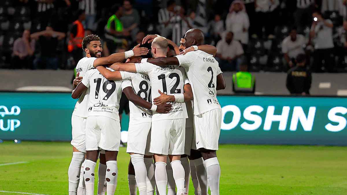 الثلاثي المعار على رأس قائمة معسكر الاتحاد السعودي