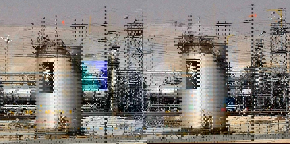 أرامكو وسابك تعتزمان إقامة مجمع كيماويات باستثمار 20 مليار دولار