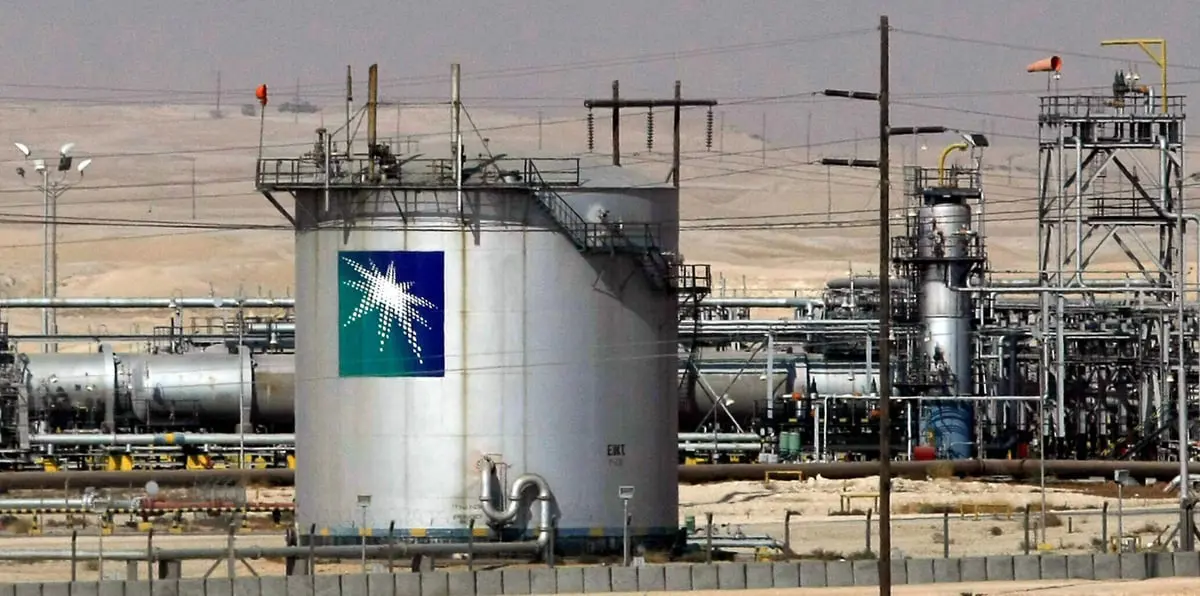 أرامكو وسابك تعتزمان إقامة مجمع كيماويات باستثمار 20 مليار دولار