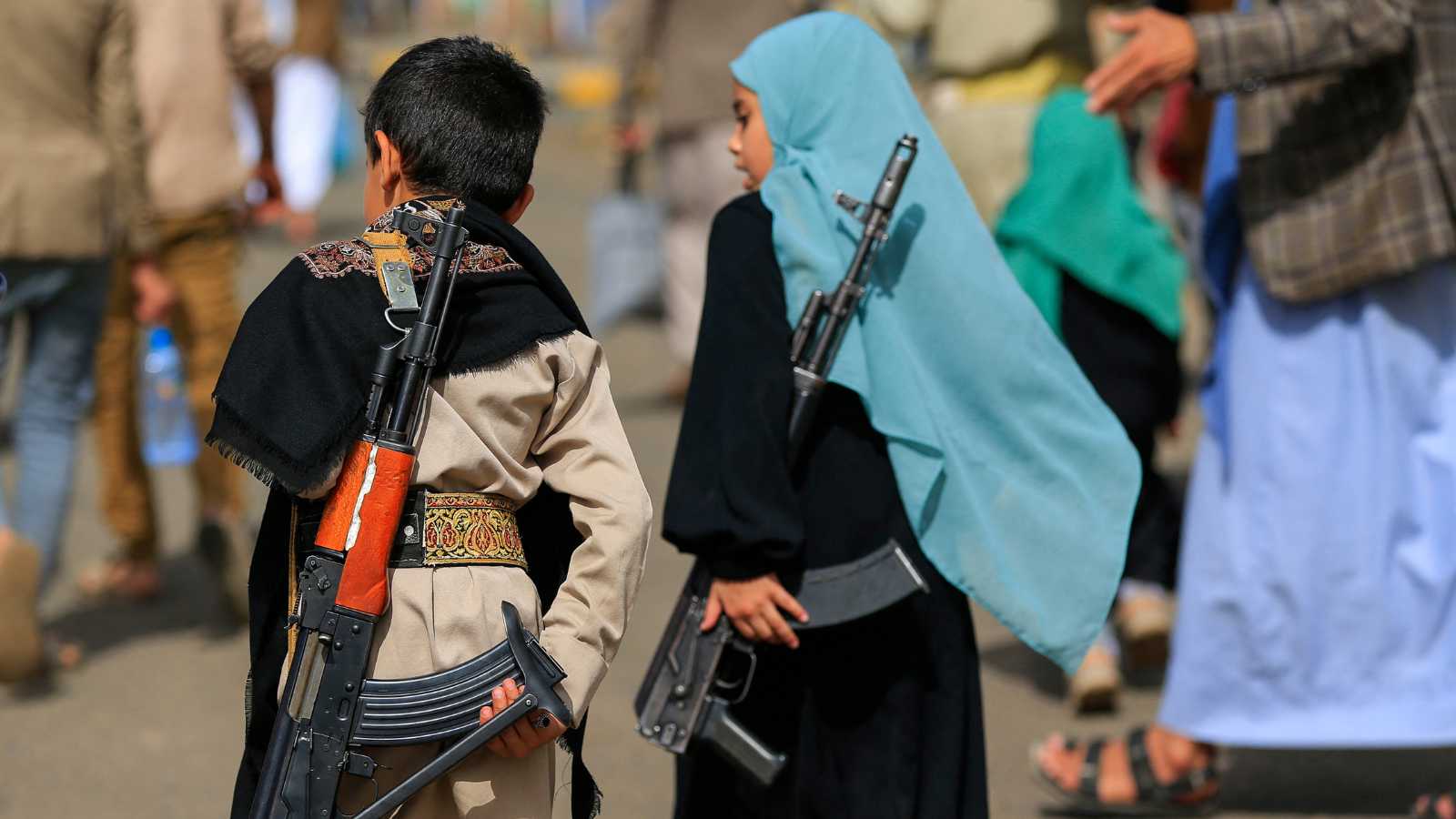 تقرير حقوقي: انتهاكات الحوثيين تطال أكثر من 21 ألف طفل يمني