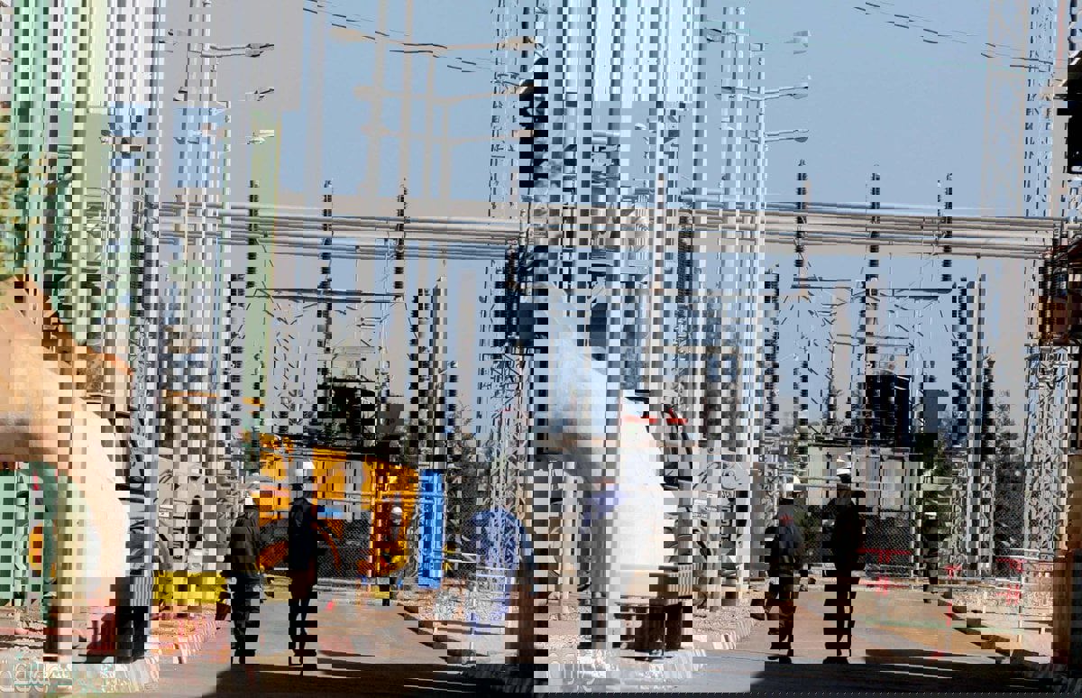 العراق يمنح "جنرال إلكتريك" عقداً بمليار دولار لتطوير محطات الكهرباء