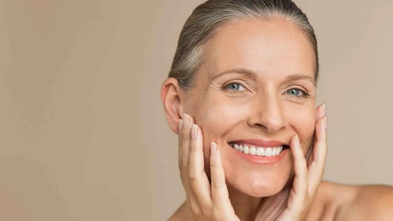 "تجميد الزمن".. اكتشاف هرمونات جديدة تقاوم الشيخوخة