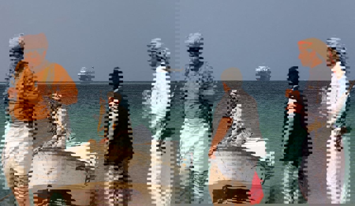 مع استمرار هجمات الحوثي.. تزايد المطالبات بدعم خفر السواحل اليمني