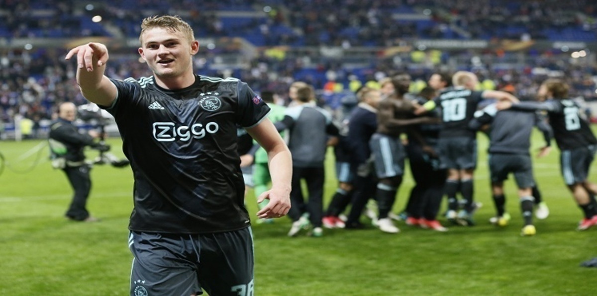 قيمة لاعبي أياكس خُمس المبلغ المدفوع لشراء بول بوغبا