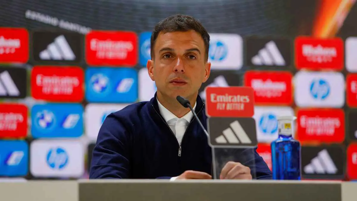 يجب أن نتحرك.. مدرب ليغانيس يشن هجوما على حكم مباراة ريال مدريد