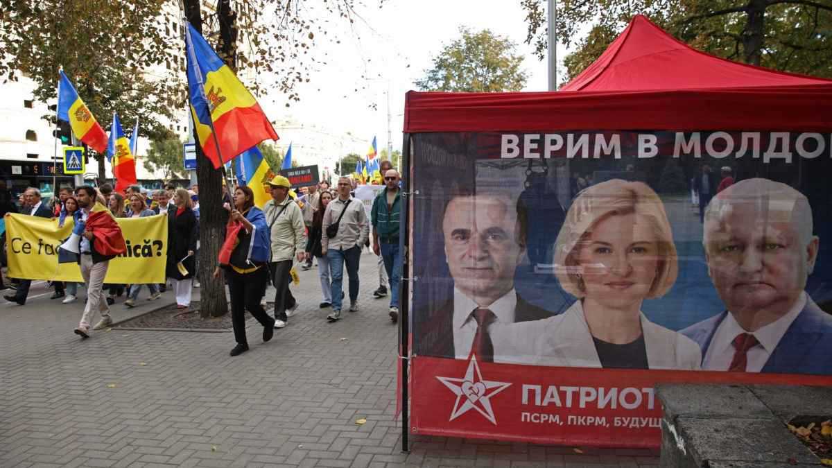 من روسيا إلى رومانيا.. شبكة معقدة من "التدخلات الخارجية" في انتخابات مولدوفا