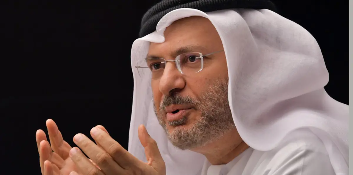 قرقاش: الرسائل الدبلوماسية القطرية "متخبطة" والحل في تغيير التوجه