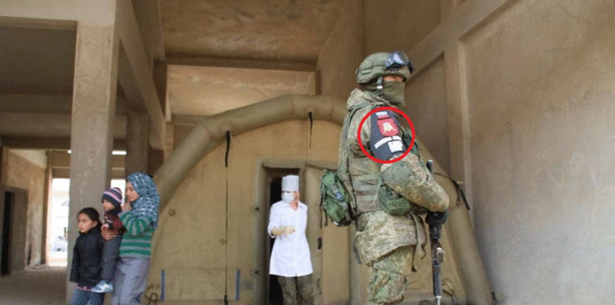 صور الشرطة الروسية في حلب تثير حفيظة إيران.. وهكذا كان الرد