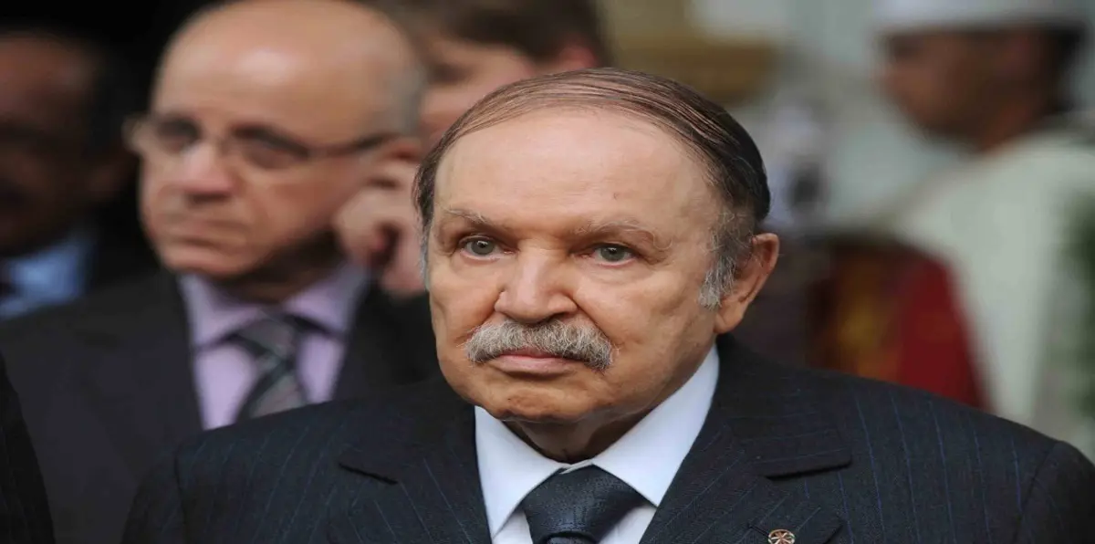 الجيش الجزائري يرفض دعوات للانقلاب على بوتفليقة‎