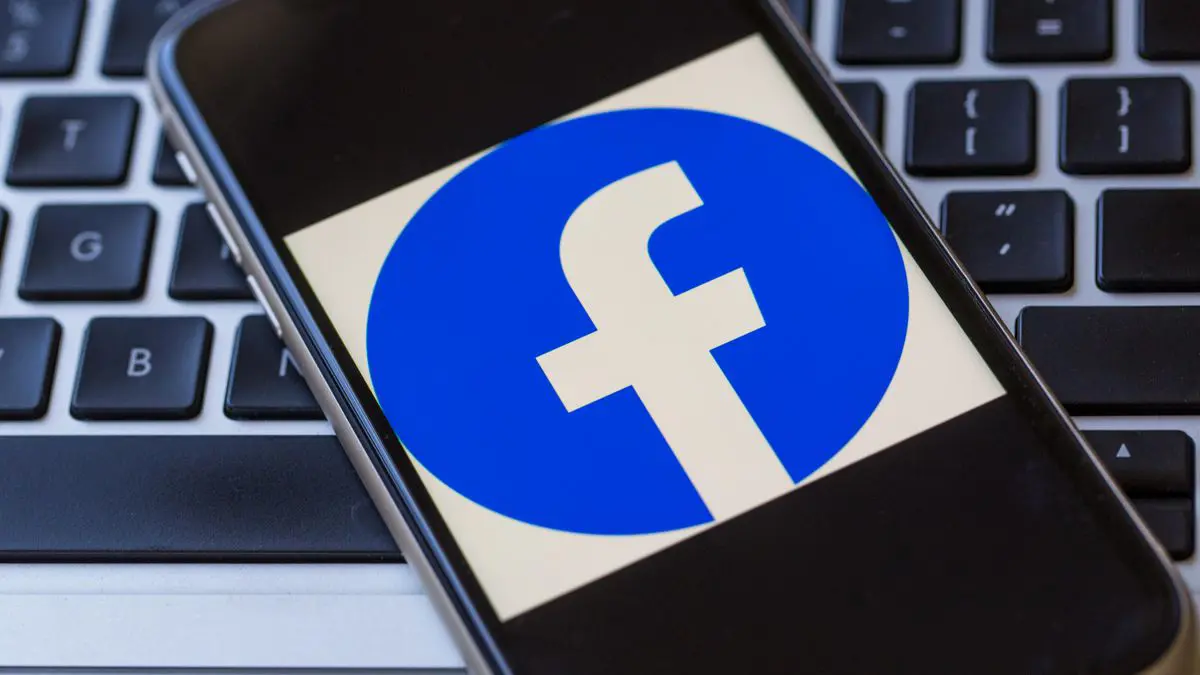 فيسبوك يطور أداة ذكية لتلخيص محتوى الأخبار بسرعة