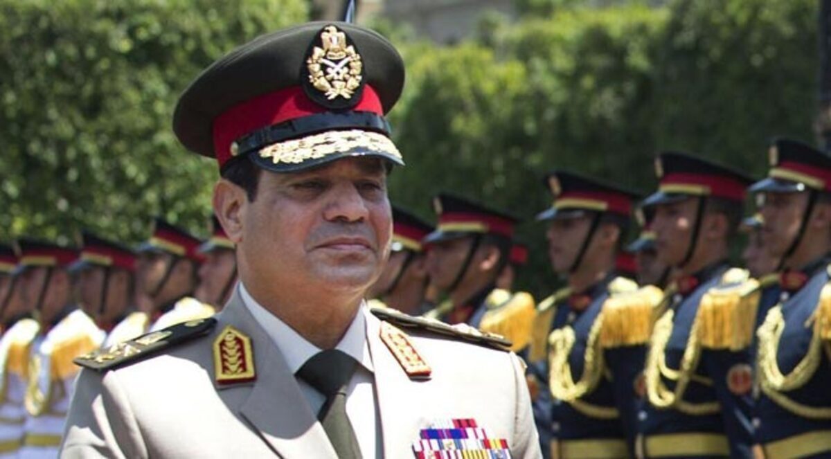 القوات المسلحة المصرية تحذر من الاحتيال باسم  السيسي