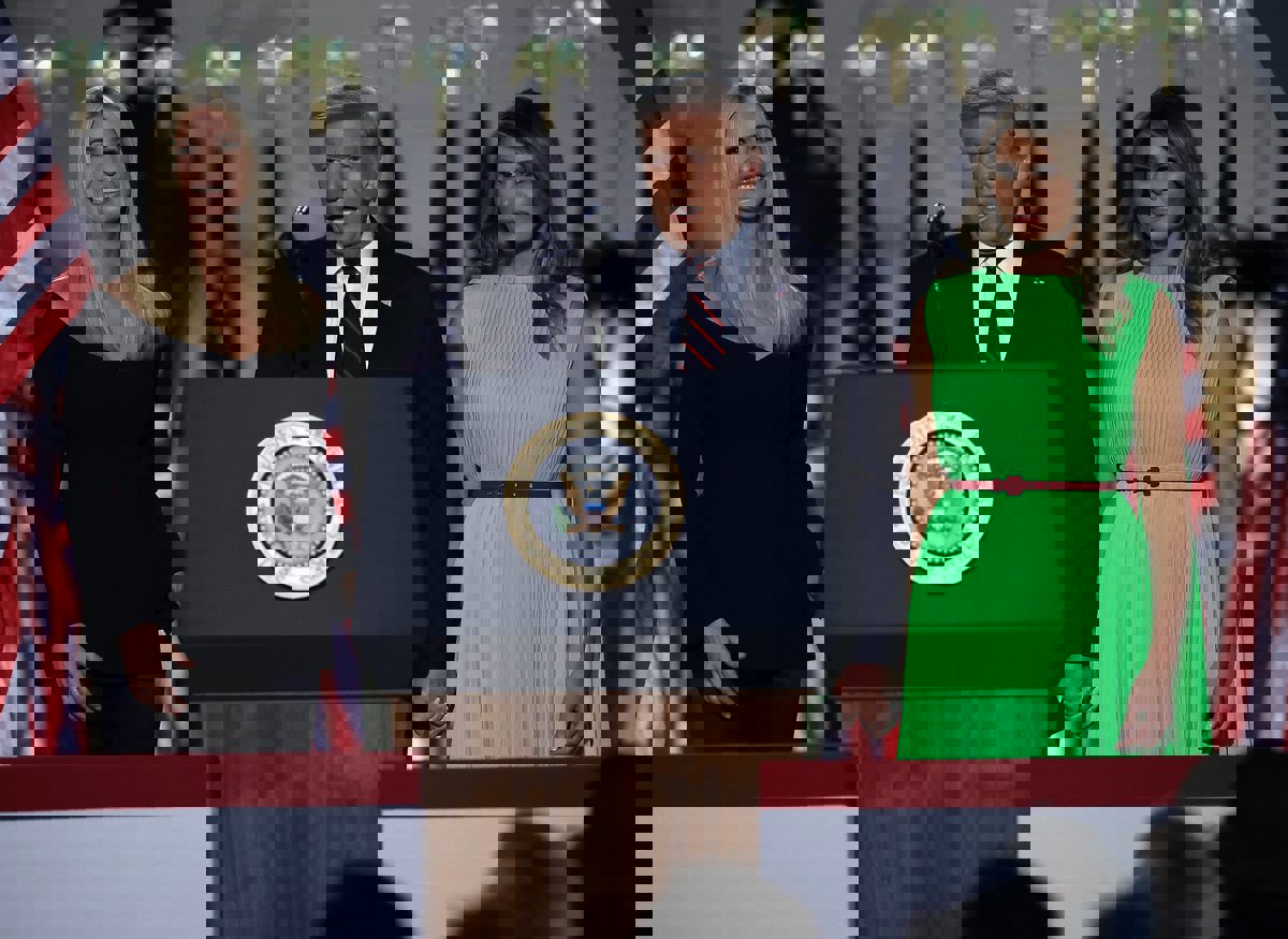 مفاجأة ترامب الانتخابية.. كشف أسرار 3 ملفات خطيرة