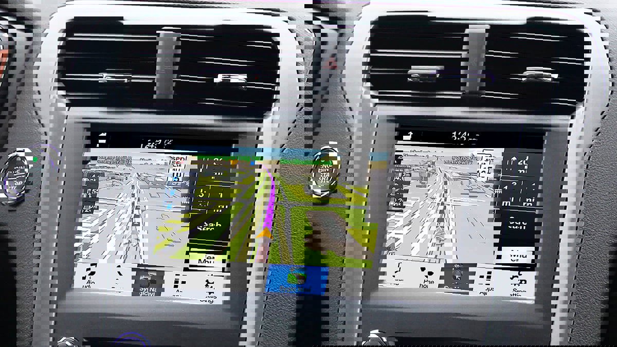 "فورد" تطور تطبيقا لتنبيه السائقين إلى الحوادث قبل وقوعها