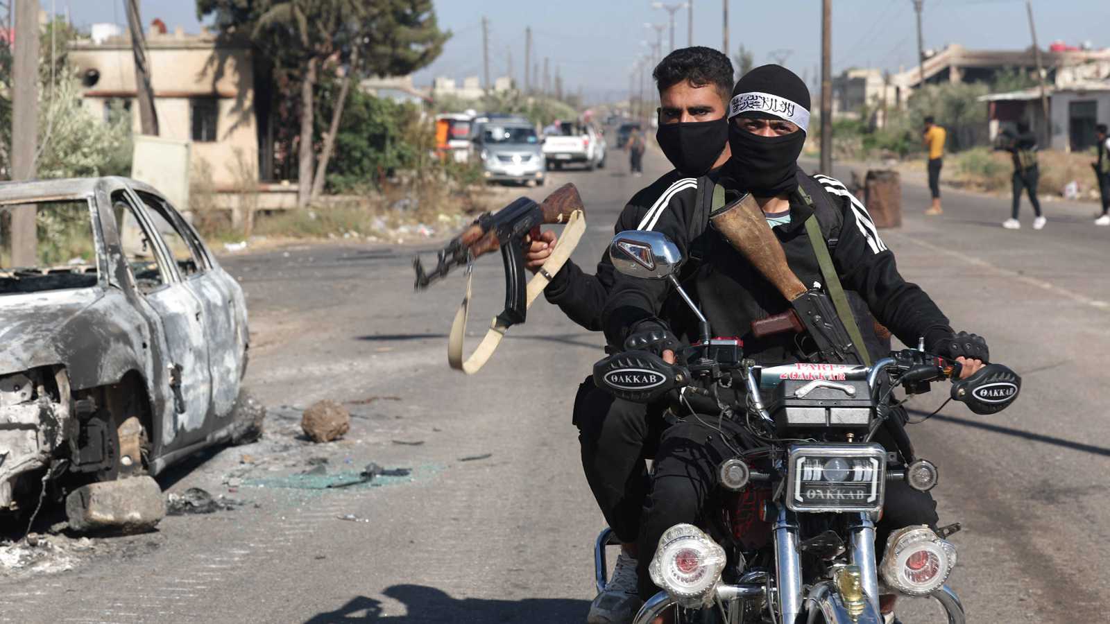 تواجه معادلة معقدة.. دمشق أمام "اختبار دولي" لإخماد نار الساحل والسويداء