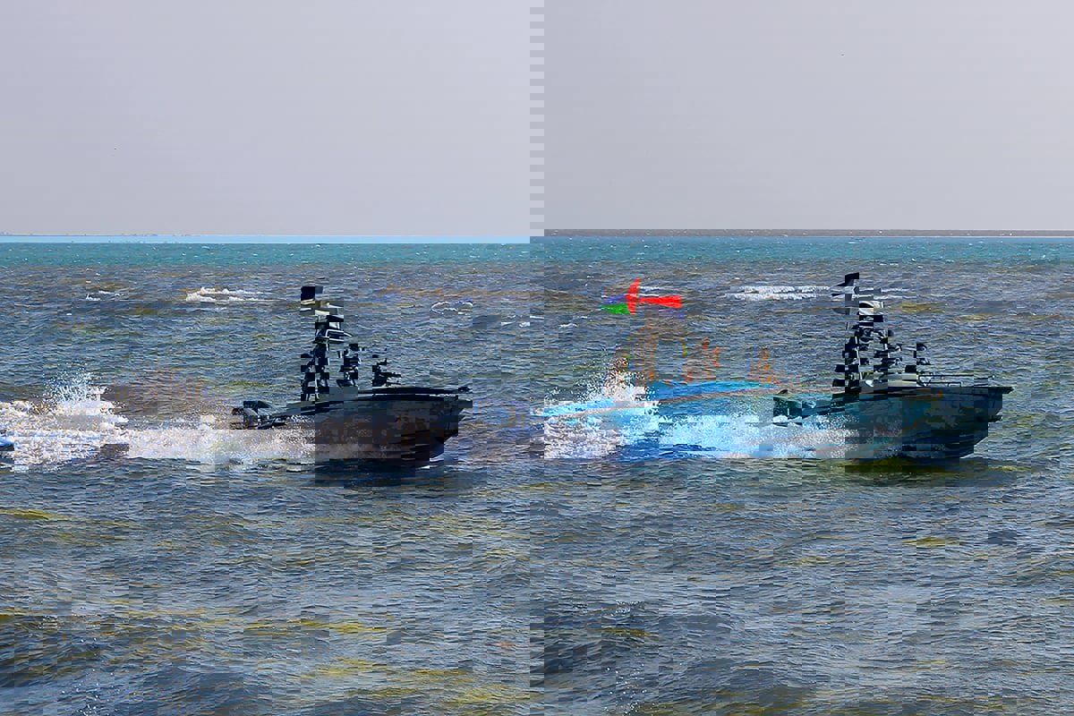 ما سر تراجع هجمات ميليشيا الحوثي ضد السفن؟ 