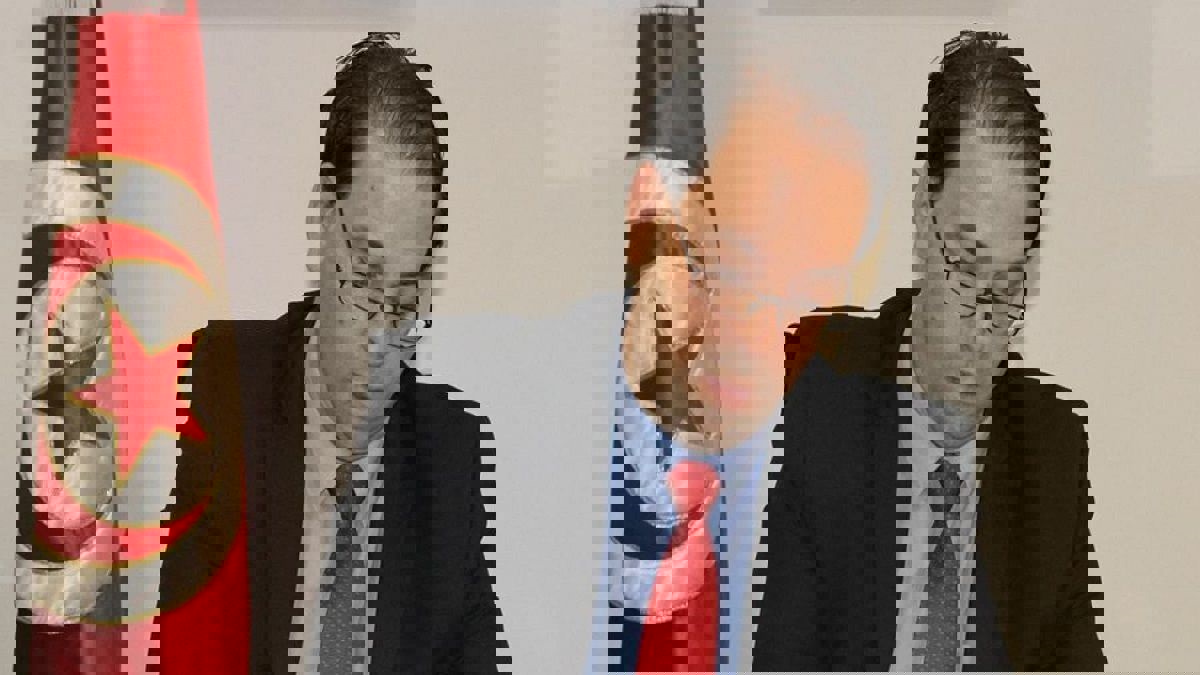 تونس.. انتقادات لحملة يوسف الشاهد الرئاسية بسبب عريضة مساندة "مزيفة"