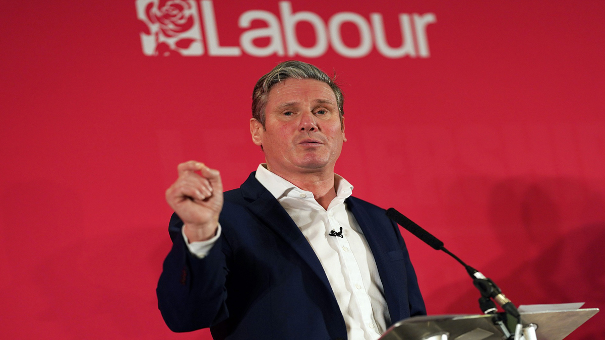 «المحافظون» إلى يمين أكثر في بريطانيا!