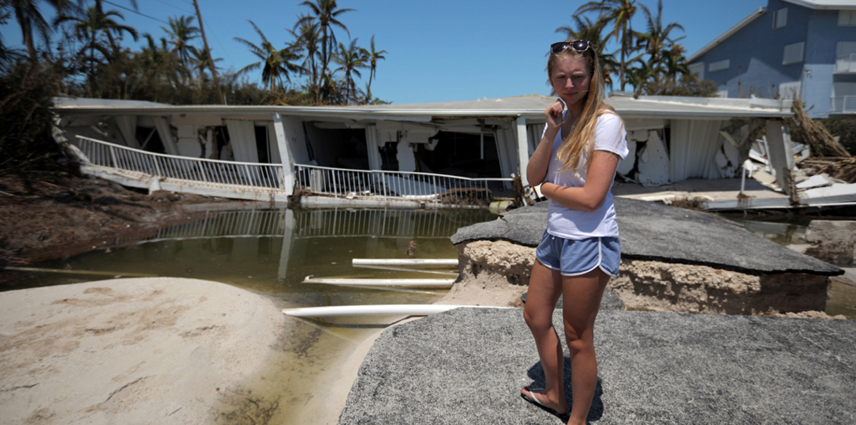 الصدمة تعلو وجوه العائدين إلى جزر "فلوريدا كيز" بعد إعصار إرما (صور)