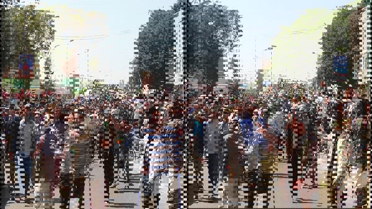 الإرياني: جريمة قتل الأغبري تذكرنا بمأساة آلاف المخفيين في معتقلات الحوثي