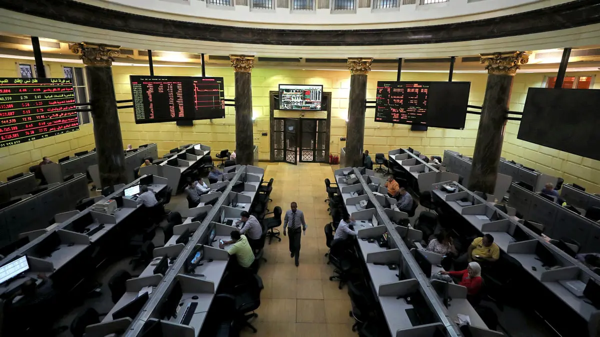 البورصة المصرية تخسر 12 مليار جنيه في 15 دقيقة