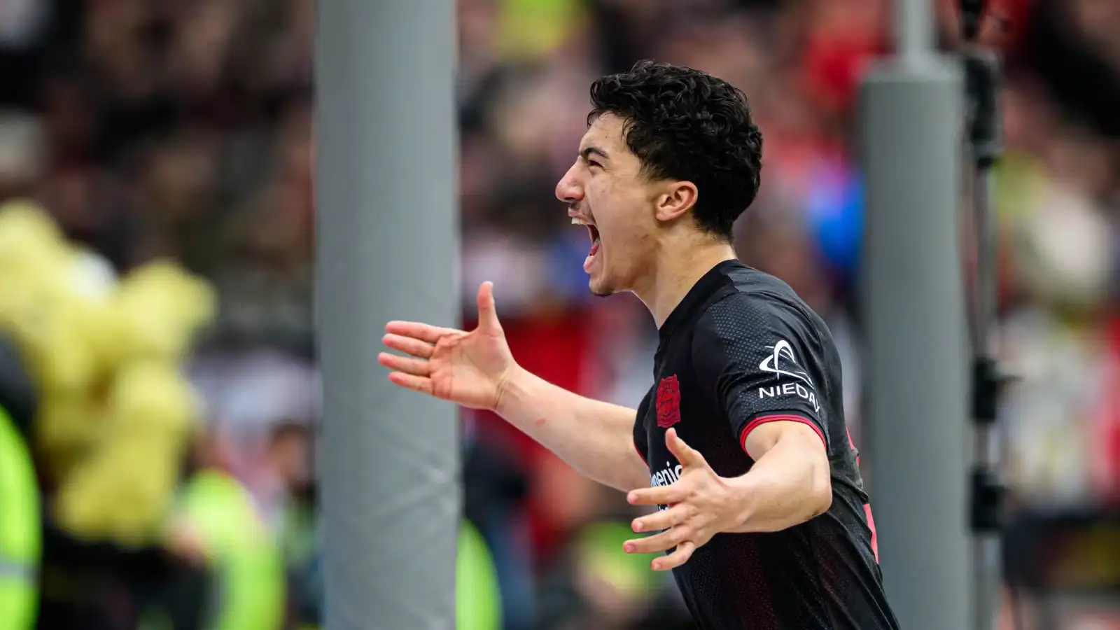 إبراهيم مازا لاعب باير ليفركوزن 