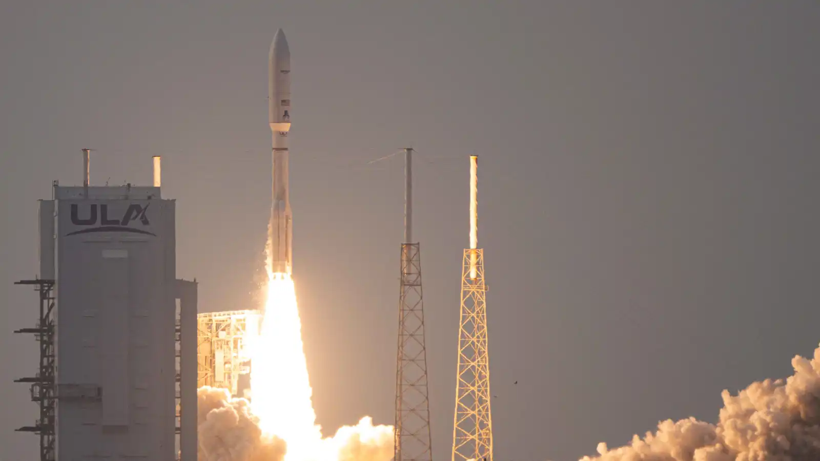 لمنافسة ستارلينك.. "أمازون" تستحوذ على "غلوبال ستار"