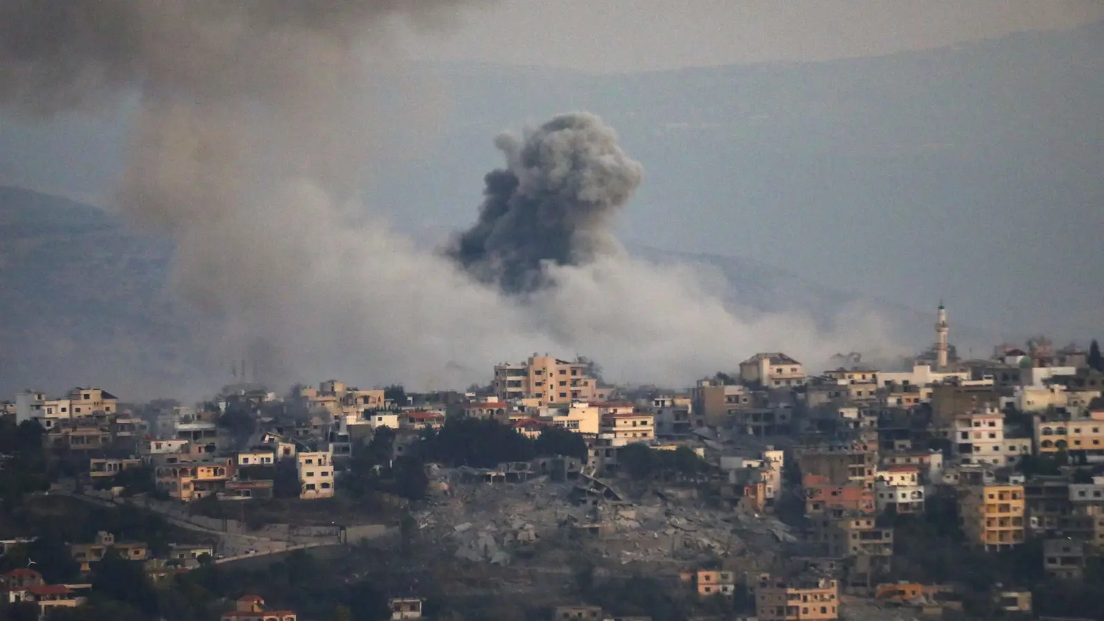 مسيّرة تستهدف مصنعاً إسرائيلياً لإنتاج مكونات الطائرات في "نهاريا"