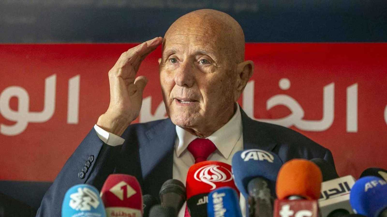 بعد حكم بسجنه 12 عاما.. محكمة تونسية ترفض طلب المعارض الشابي