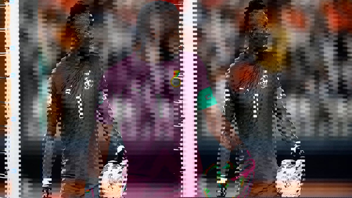 خطأ حارس غانا أمام موزمبيق حديث العالم (فيديو)