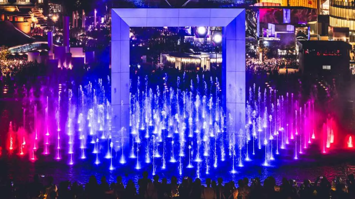 اليابان.. بكتيريا خطيرة تُطفئ نوافير "إكسبو أوساكا" وتثير القلق