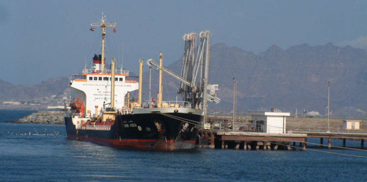 تركيا تقدم قاطرتين بحريتين لميناء عدن