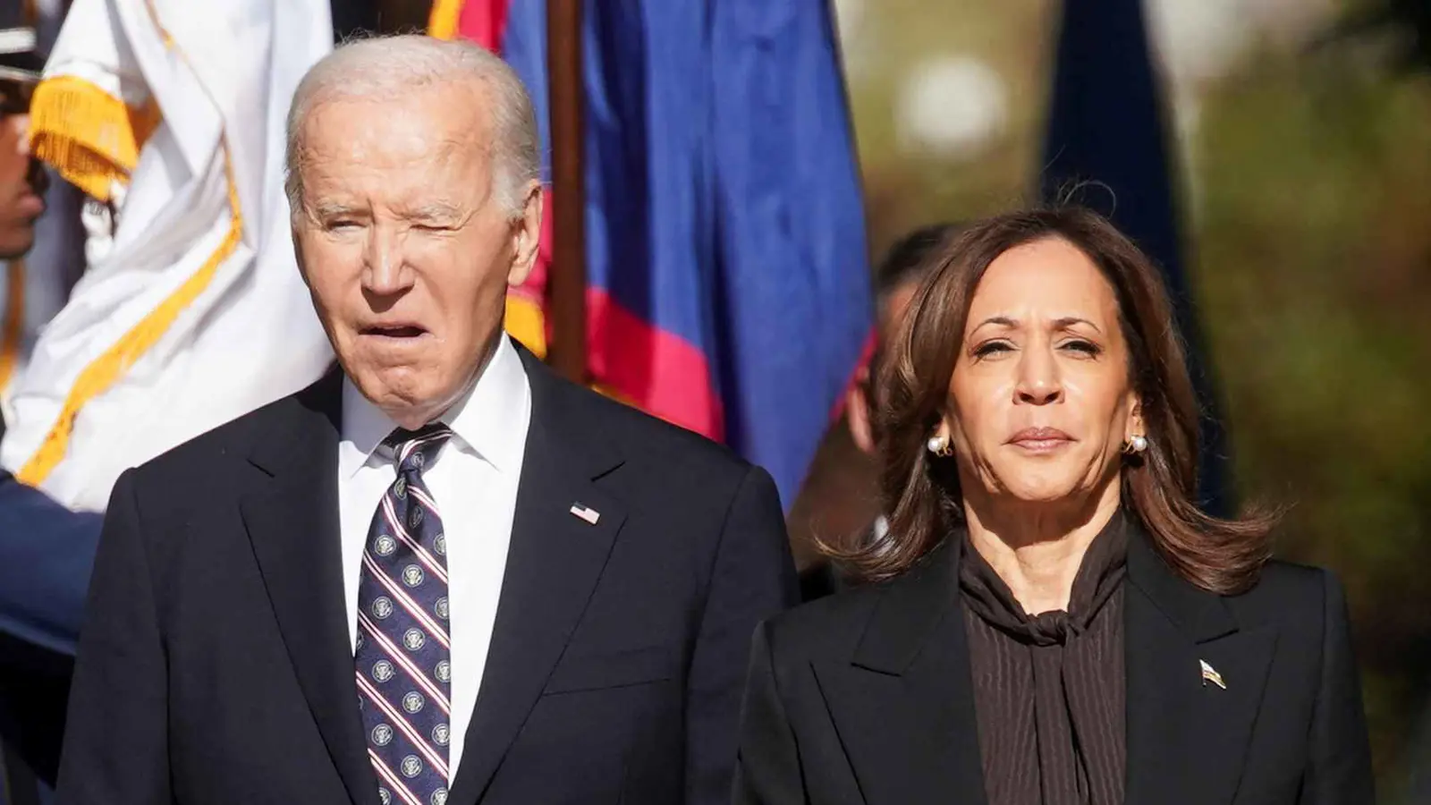 ديمقراطيون: اقتراح استقالة بايدن "لعبة بهلوانية"