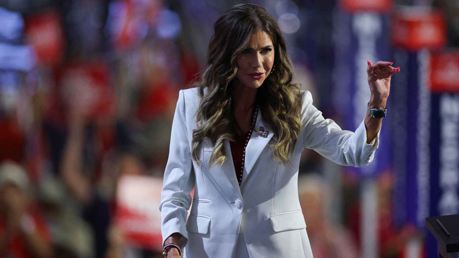 من "صقور" الهجرة.. ترامب يسمي كريستي نوم لتولي وزارة الأمن الداخلي