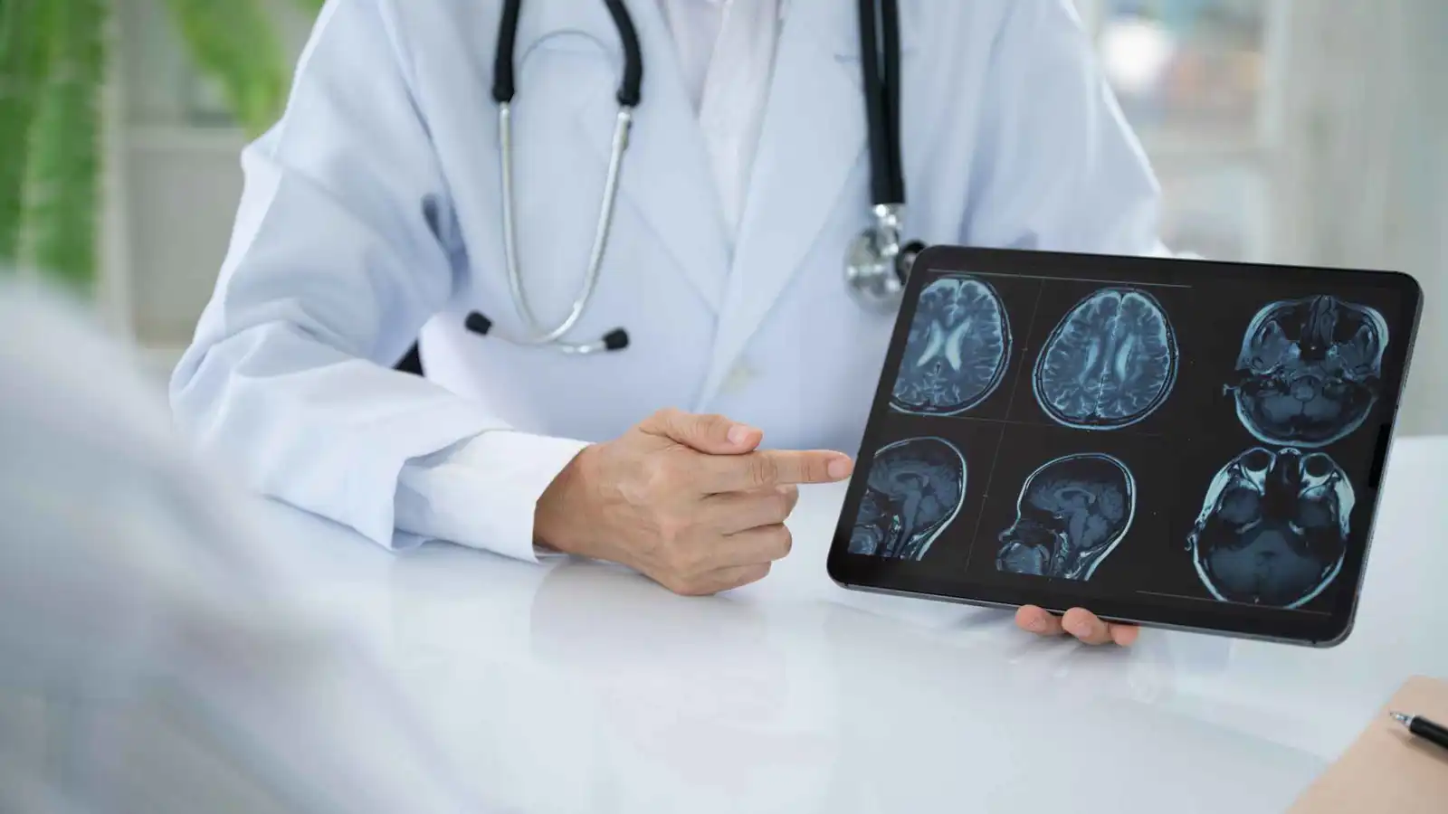 شبكة دماغية قد تفسر أعراض باركنسون.. إليكم التفاصيل