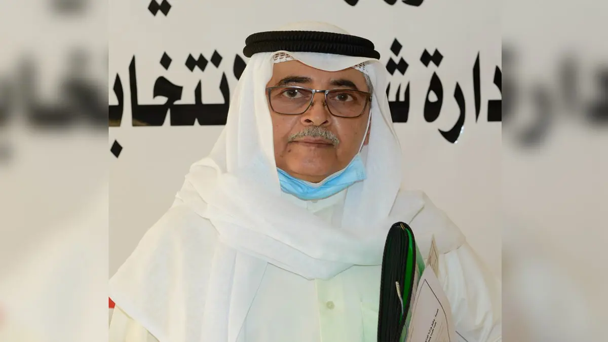 الكويت.. البراءة للشاعر جمال الساير في قضية "أمن دولة"